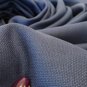 Stofa bleumarin gofrat pentru costum din lana 100%
