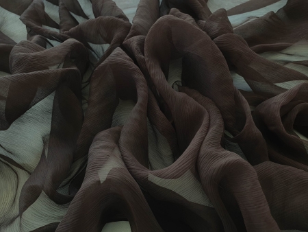 Voal creponat chocolate Muselina din matase naturala