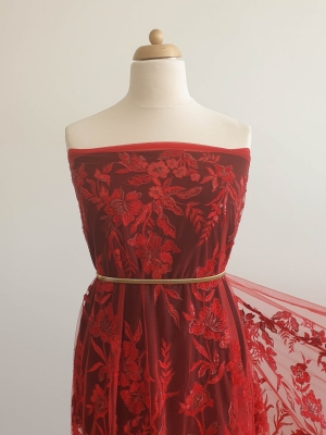 Broderie Red Passion cu flori