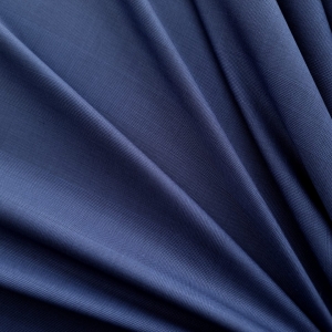 Stofa subtire din lana virgina prussian blue