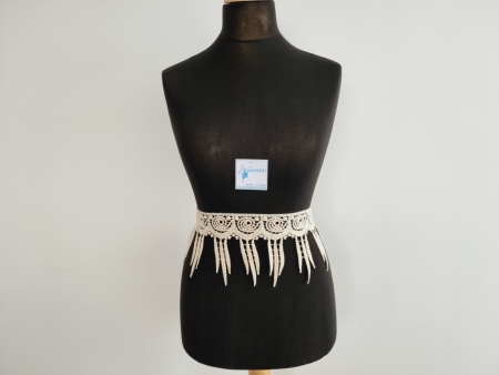 Aplicatie decorativa din lana nature