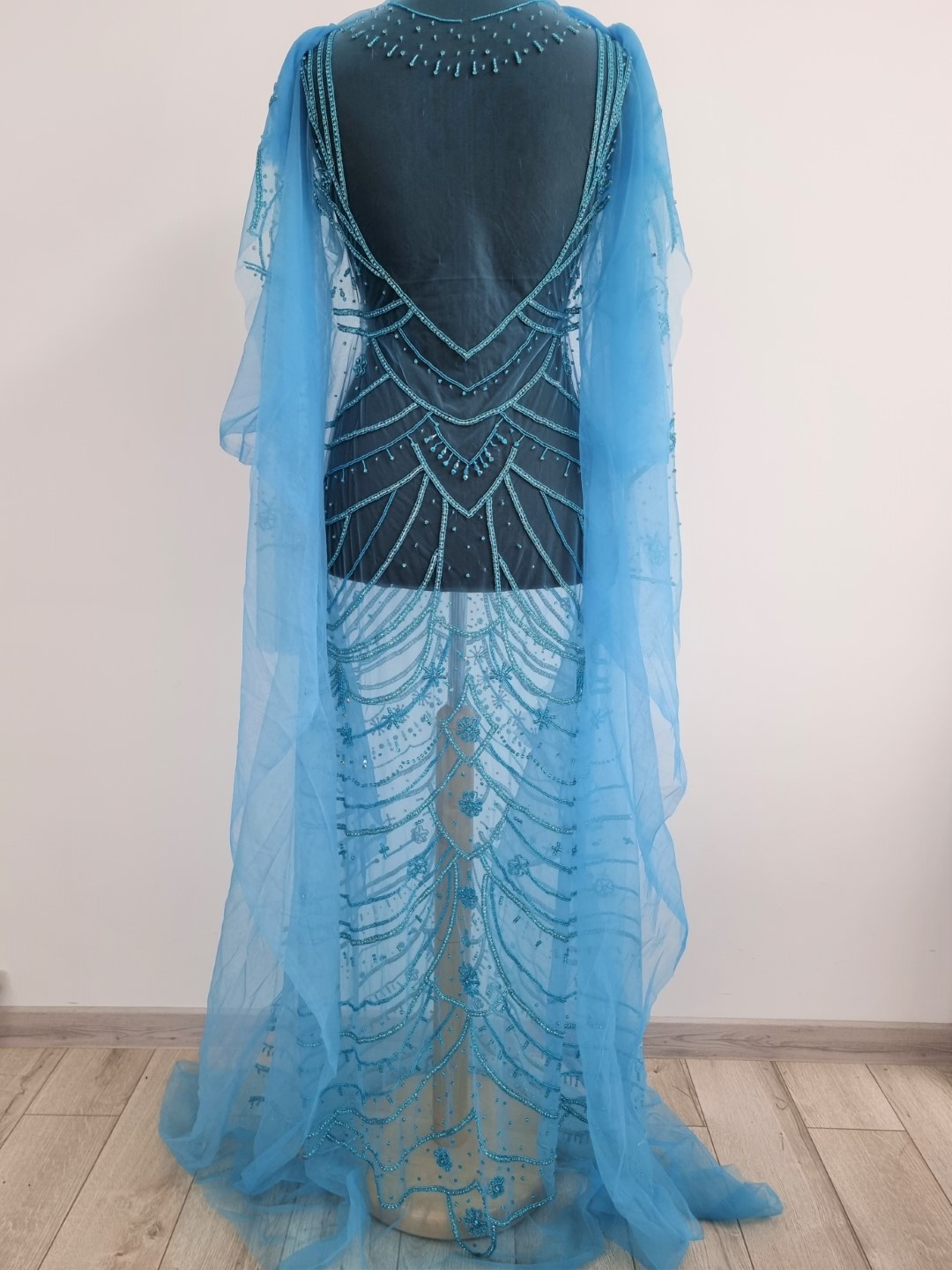 Rochie lunga realizata manual din panouri - imagine 8