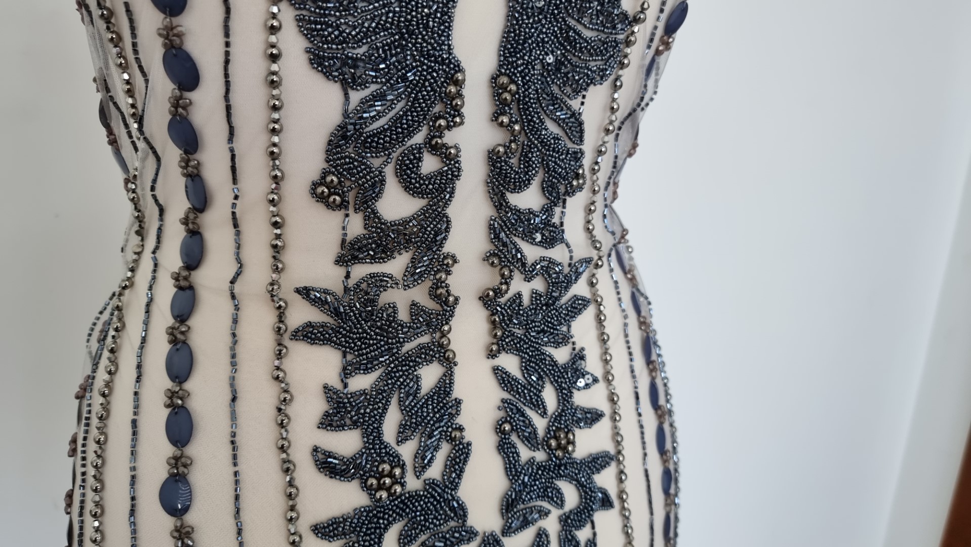 Rochie gri metalic lunga realizata manual din panouri - imagine 4