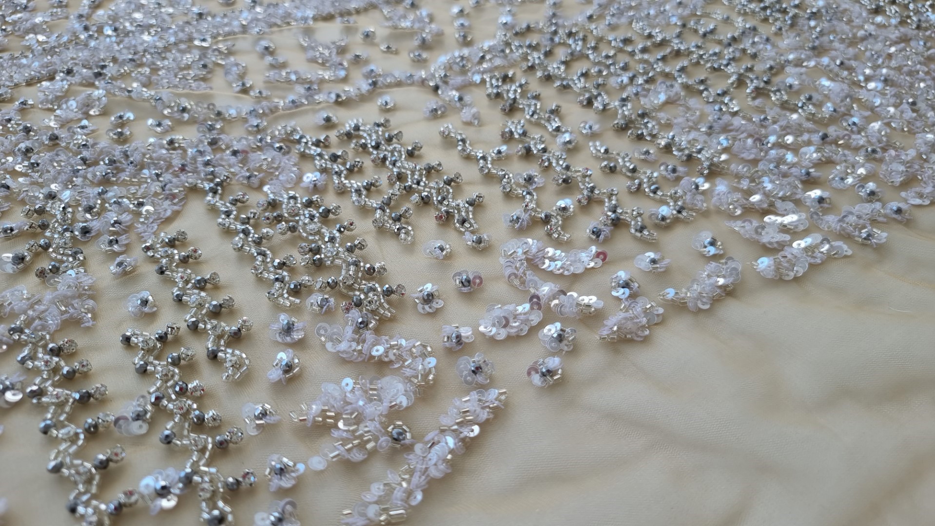 Rochie lunga accesorizata manual - panouri - imagine 11