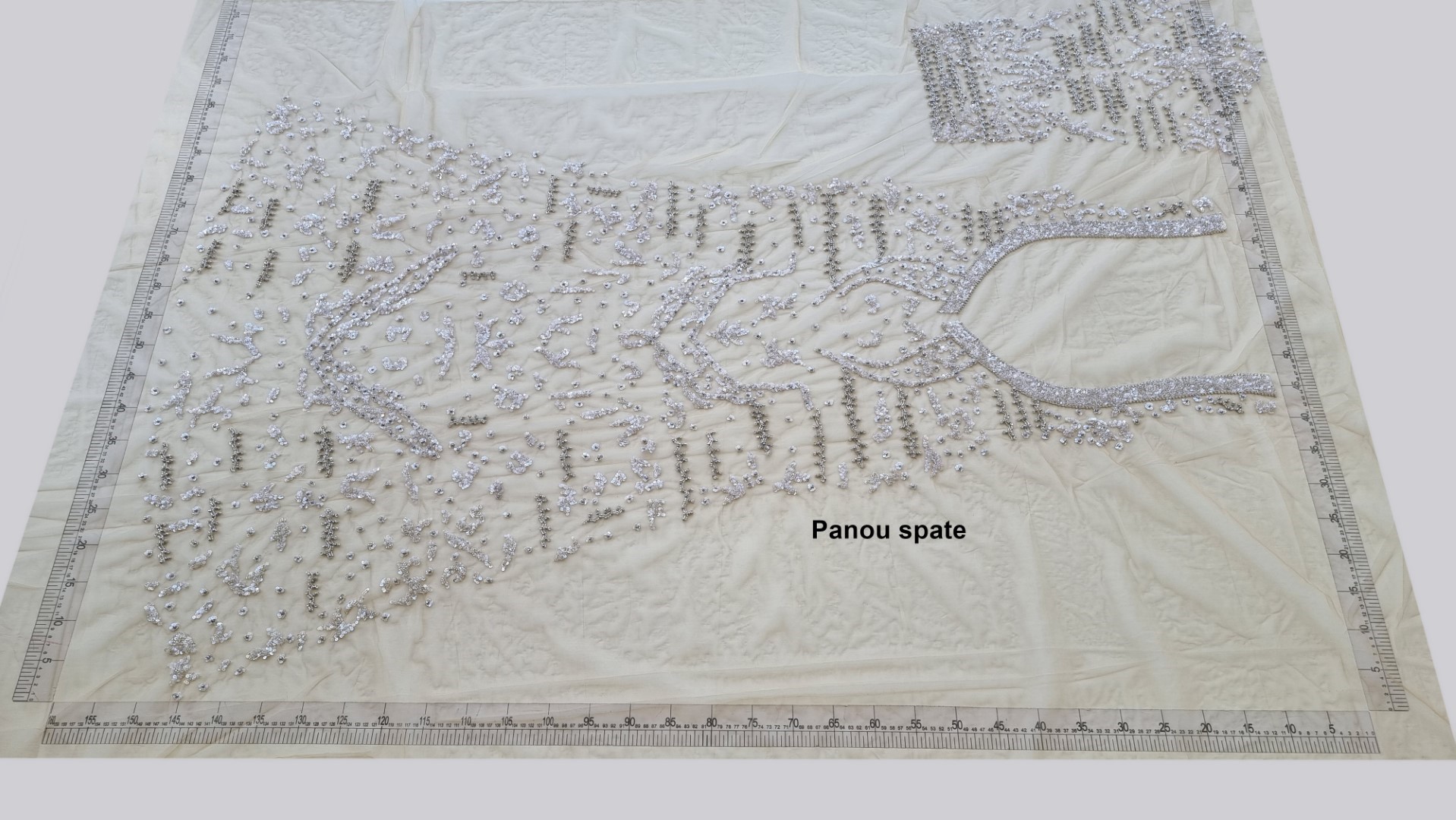 Rochie lunga accesorizata manual - panouri - imagine 13