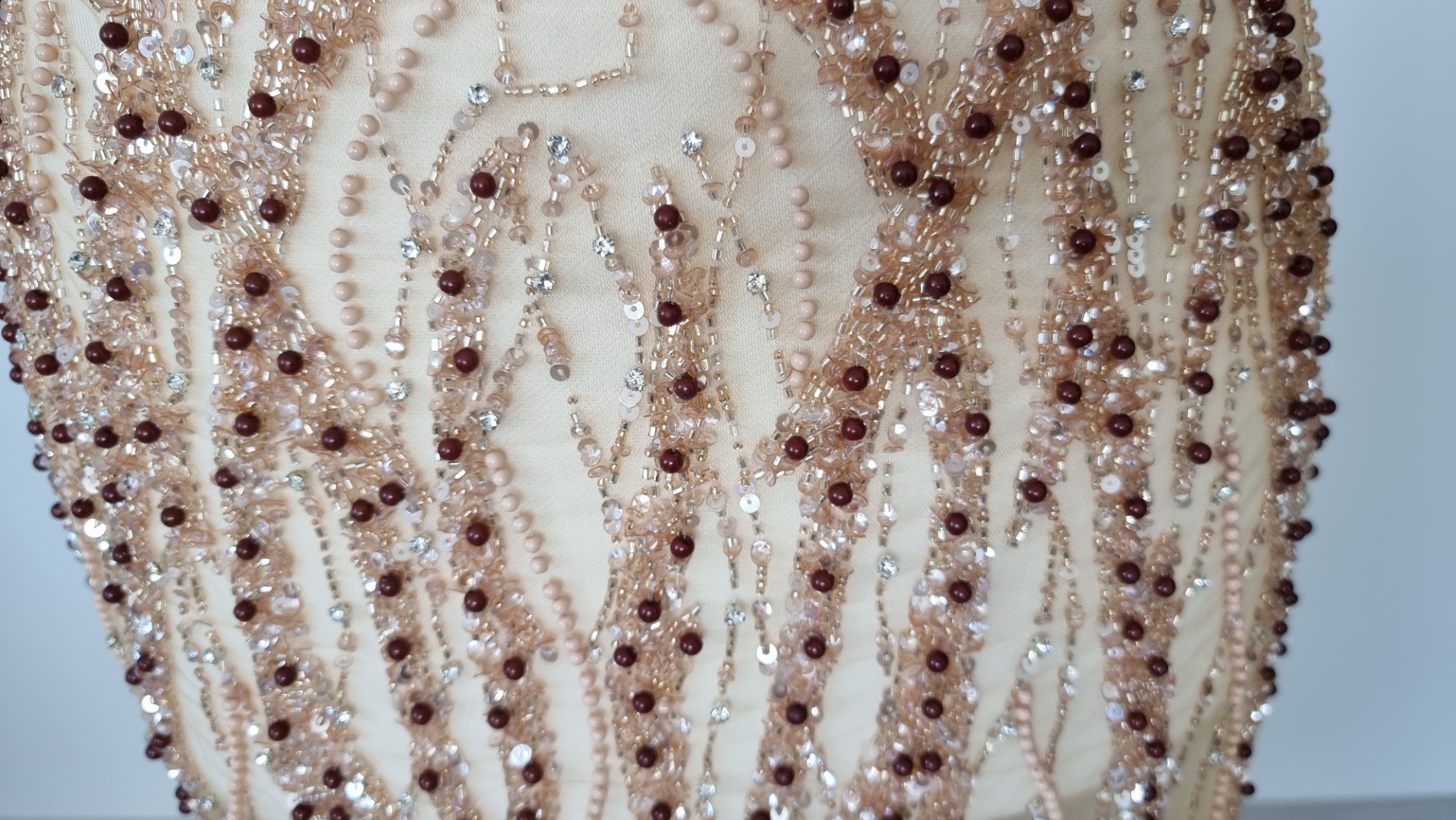 Rochie lunga realizata manual din panouri accesorizate - imagine 10