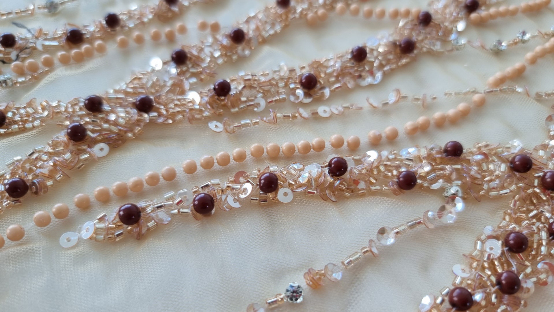 Rochie lunga realizata manual din panouri accesorizate - imagine 8