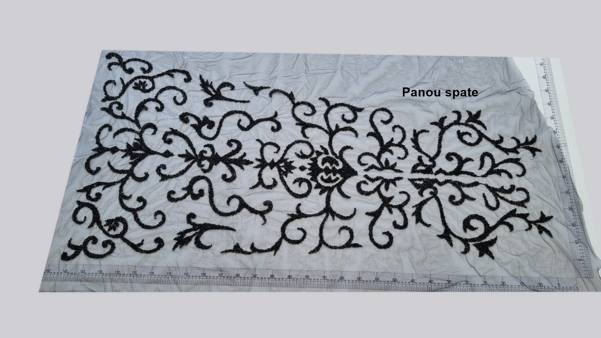 Rochie neagra lunga accesorizata manual cu micropaiete - panouri - imagine 11