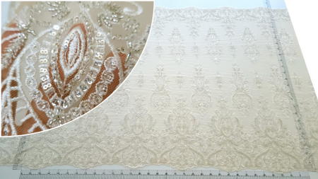 Broderie accesorizata Porcelain