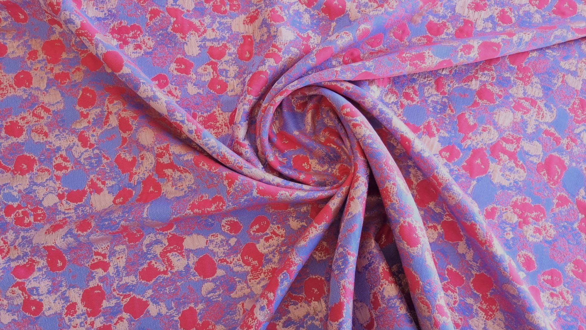 Brocard multicolor cu fir metalizat - imagine 3