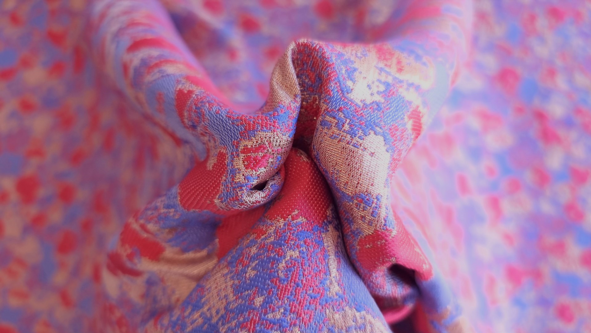 Brocard multicolor cu fir metalizat - imagine 5