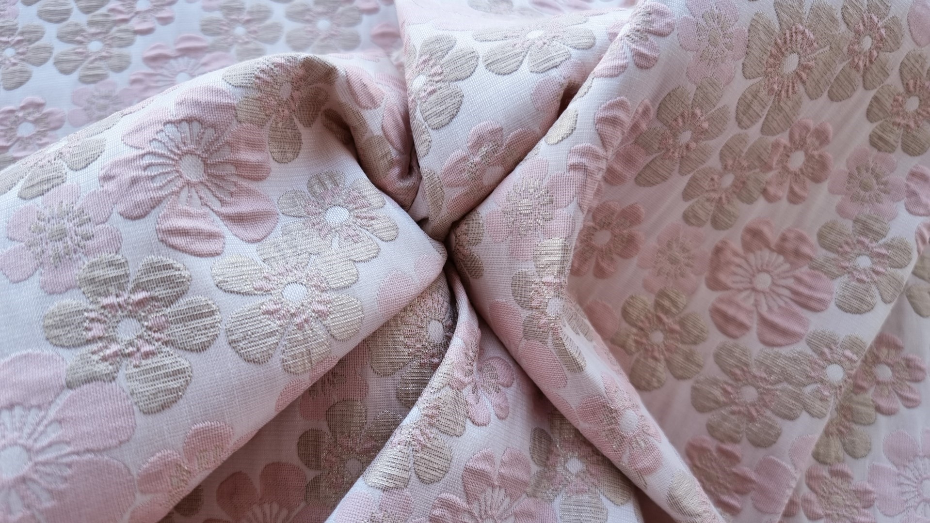 Brocard cu fir metalizat rose gold - imagine 5