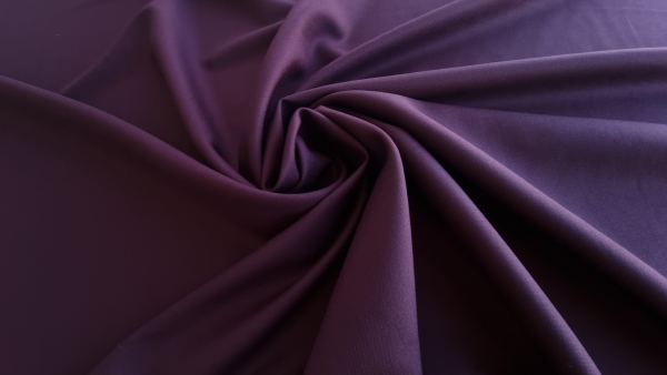 Stofita din 100% lana Plum Purple