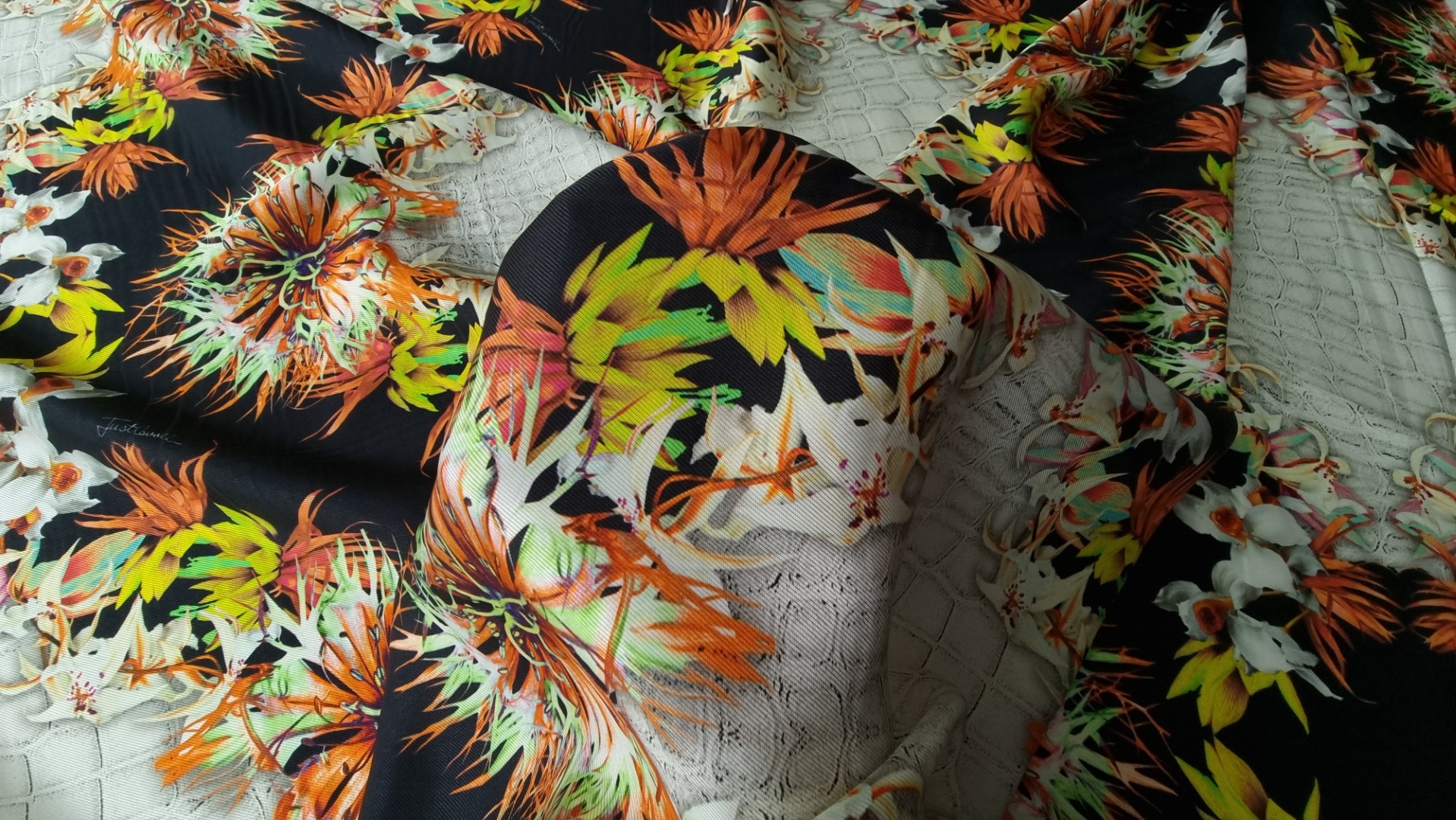 Branded satin twill Dahlia Darlene JCAV1185 - imagine 4