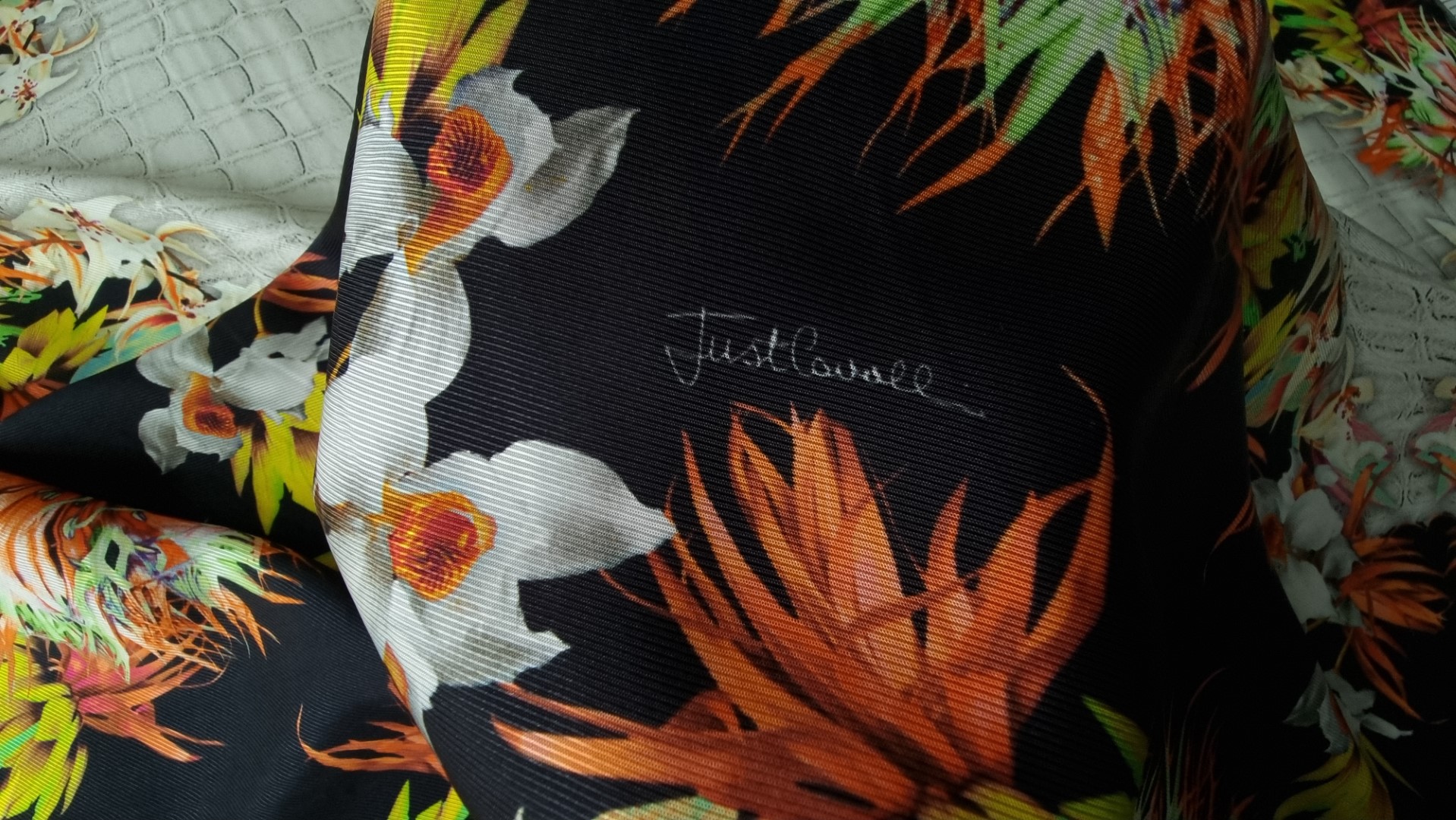 Branded satin twill Dahlia Darlene JCAV1185