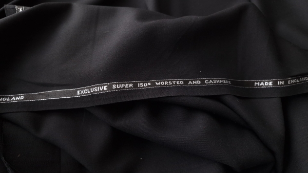 Stofa englezeasca neagra din lana Super 150s si casmir