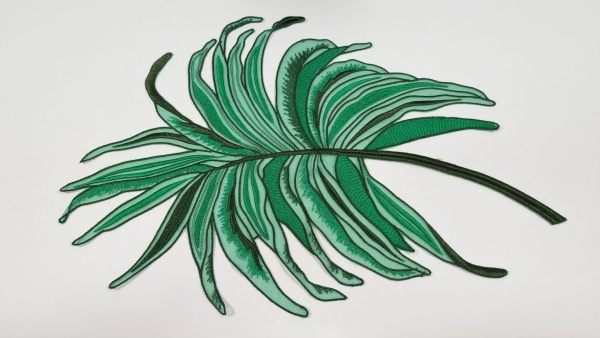 Aplicatie decorativa realizata manual Silk Green Leaf DG112