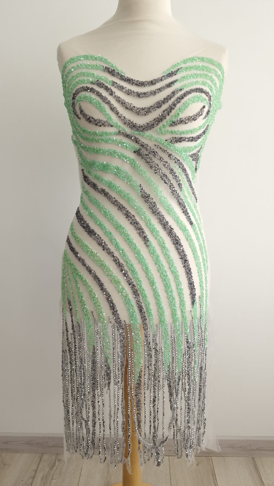 Rochie scurta realizata manual din panouri Everleigh - imagine 3