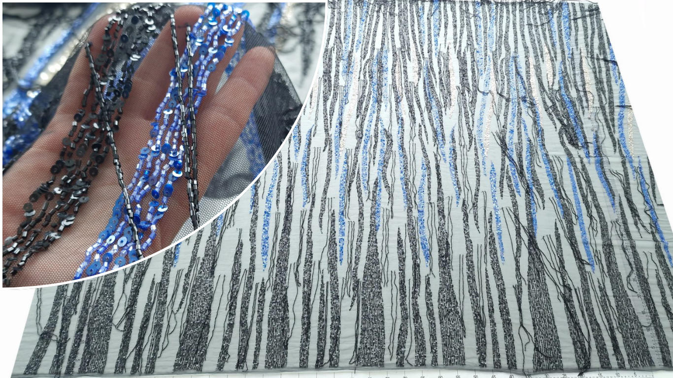 Broderie neagra cu franjuri din margele