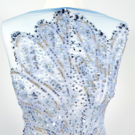Broderie couture bleu cu micropaiete si margelute