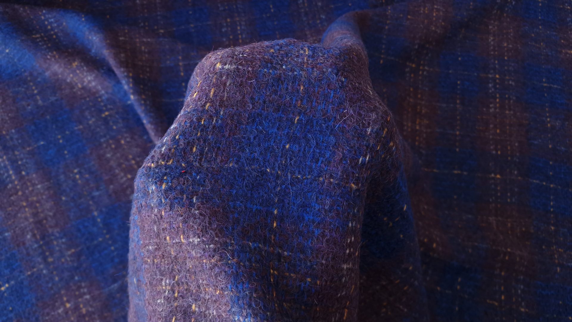 Stofa groasa din lana si mohair bleumarin - imagine 2