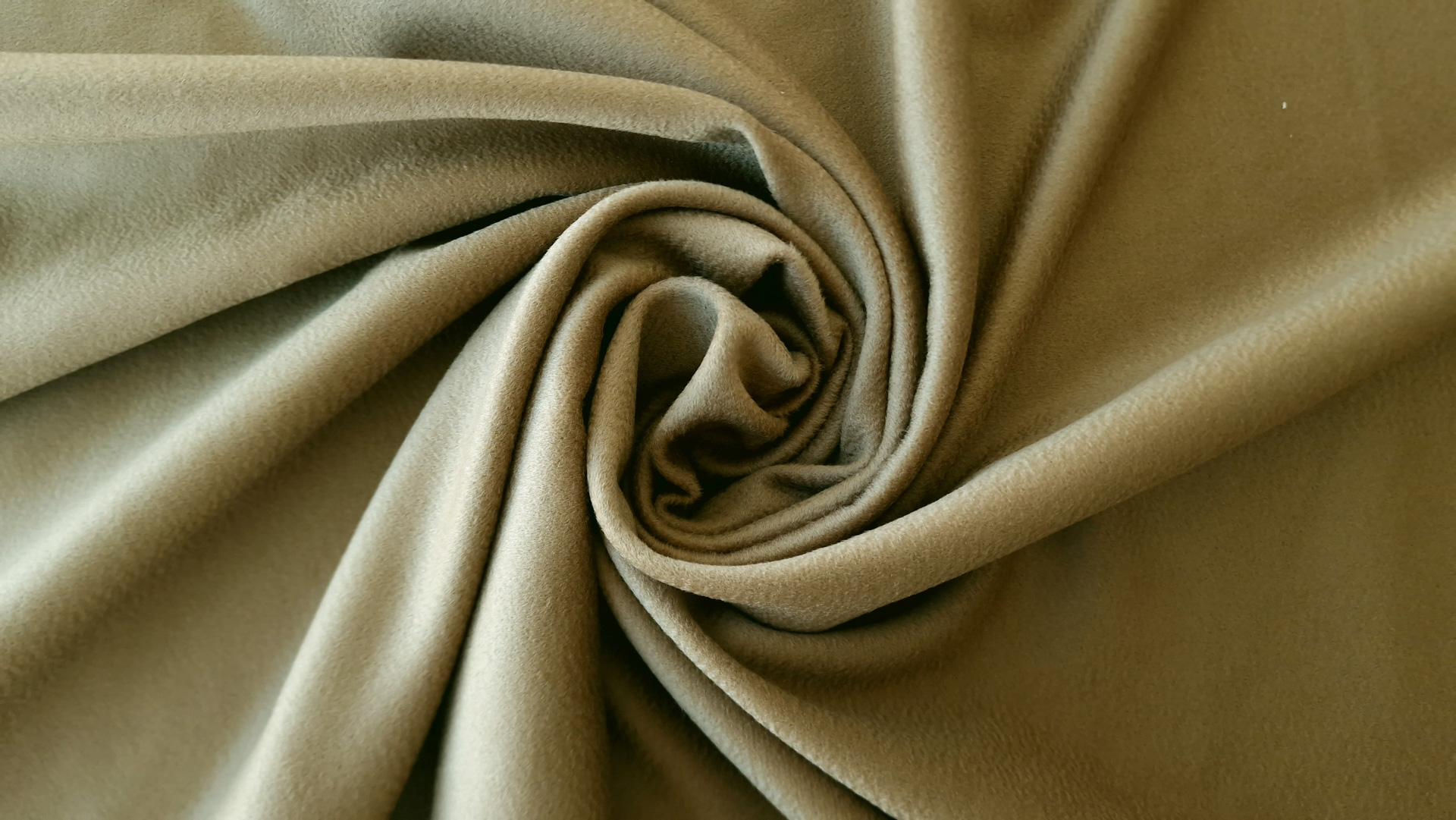 Stofa medie din casmir pur kaki deschis AKR85410 - imagine 6