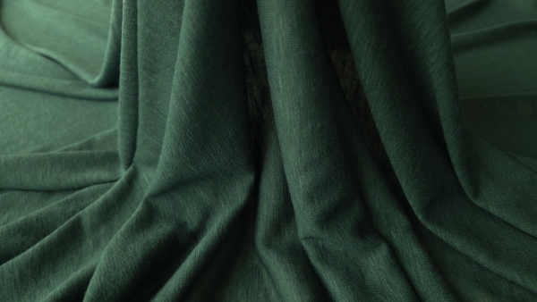 Jerse fin din vascoza si lana verde padure