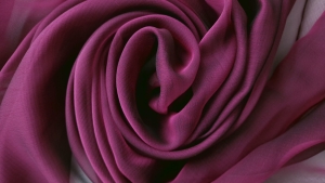 Voal Chiffon din 100% matase naturala magenta