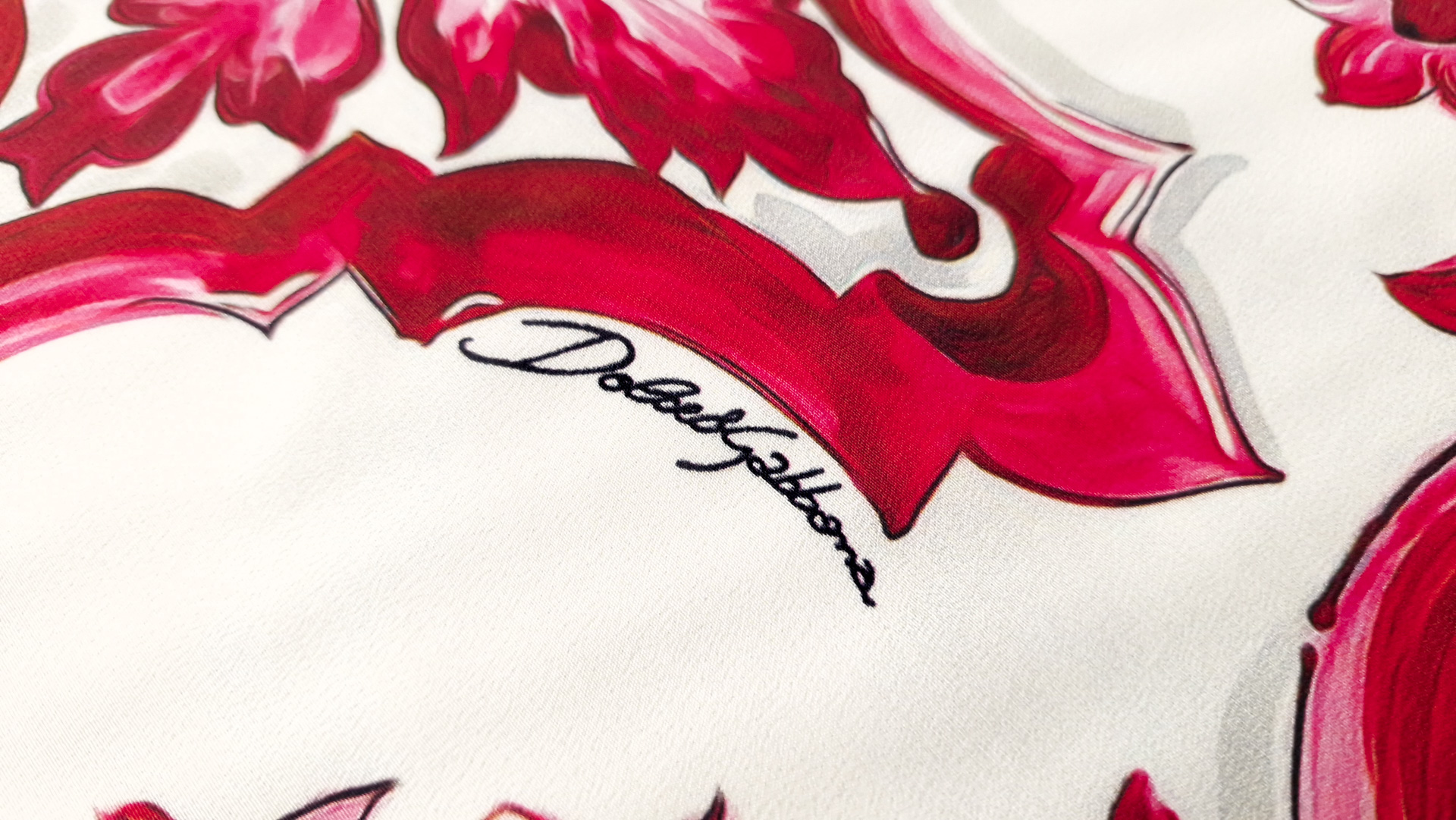 Twill din matase naturala imprimata Red Majolica DG1661 - imagine 2