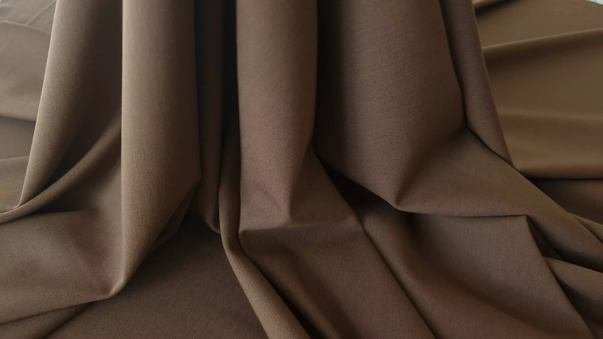 Stofa din lana pentru costum maro - imagine 4