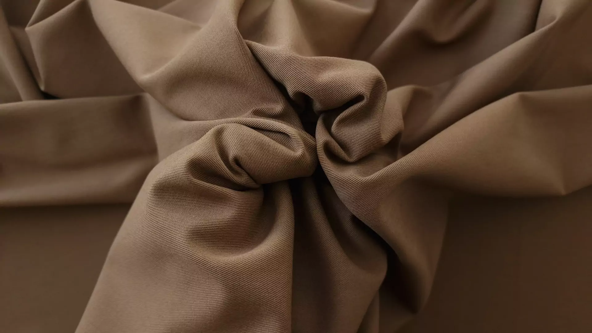 Stofa din lana pentru costum maro - imagine 3