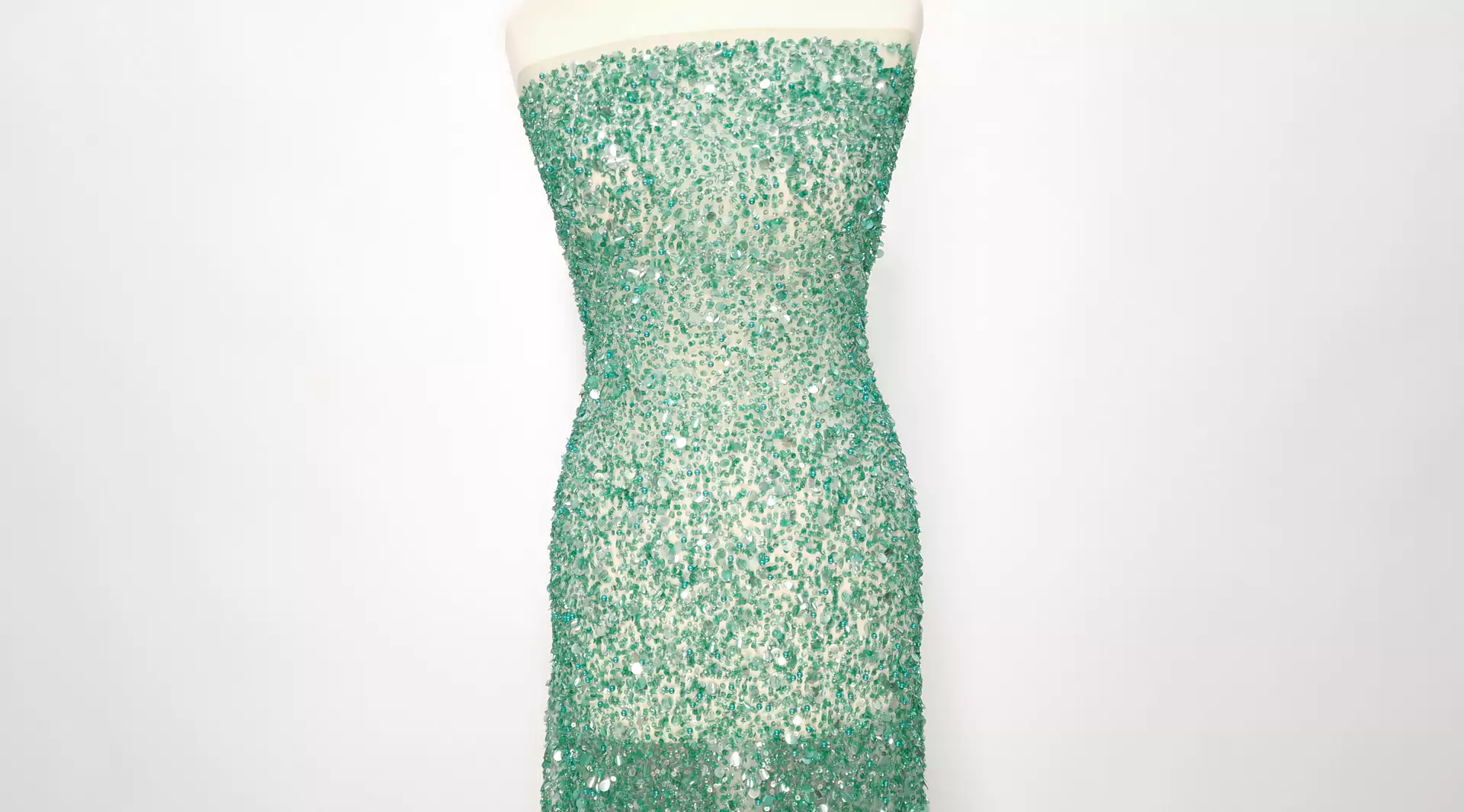 Broderie accesorizata manual cu paiete mint - imagine 3