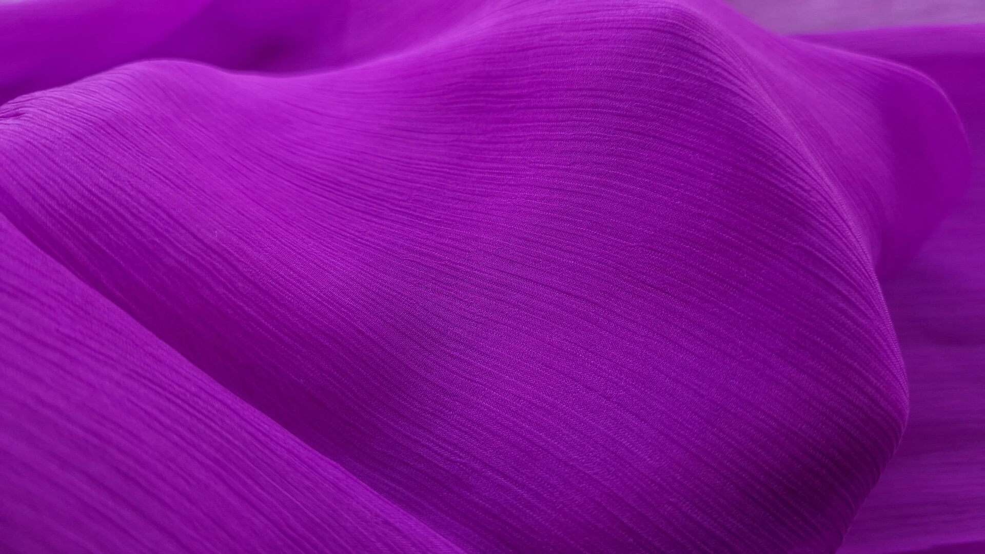 Voal creponat mov intens Muselina din matase naturala - imagine 3