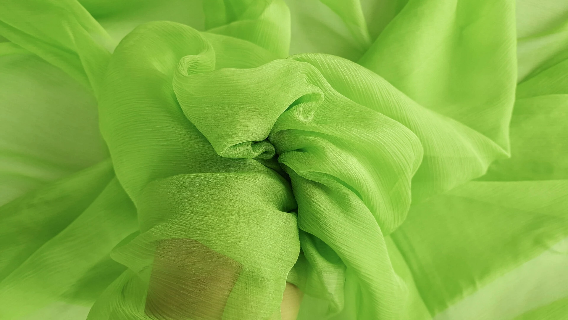 Voal creponat leaf green Muselina din matase naturala - imagine 5