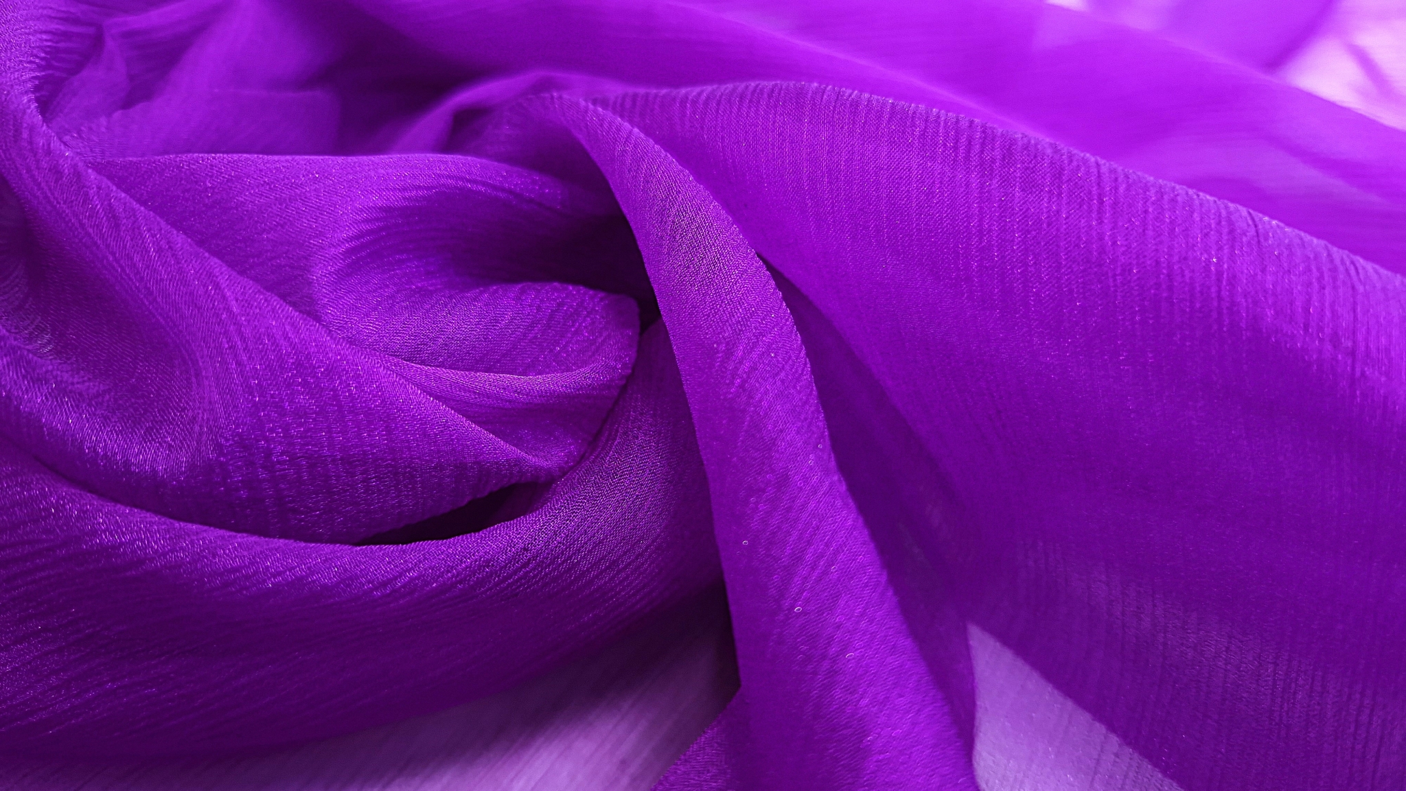 Voal creponat peliculizat ultraviolet Muselina din matase naturala