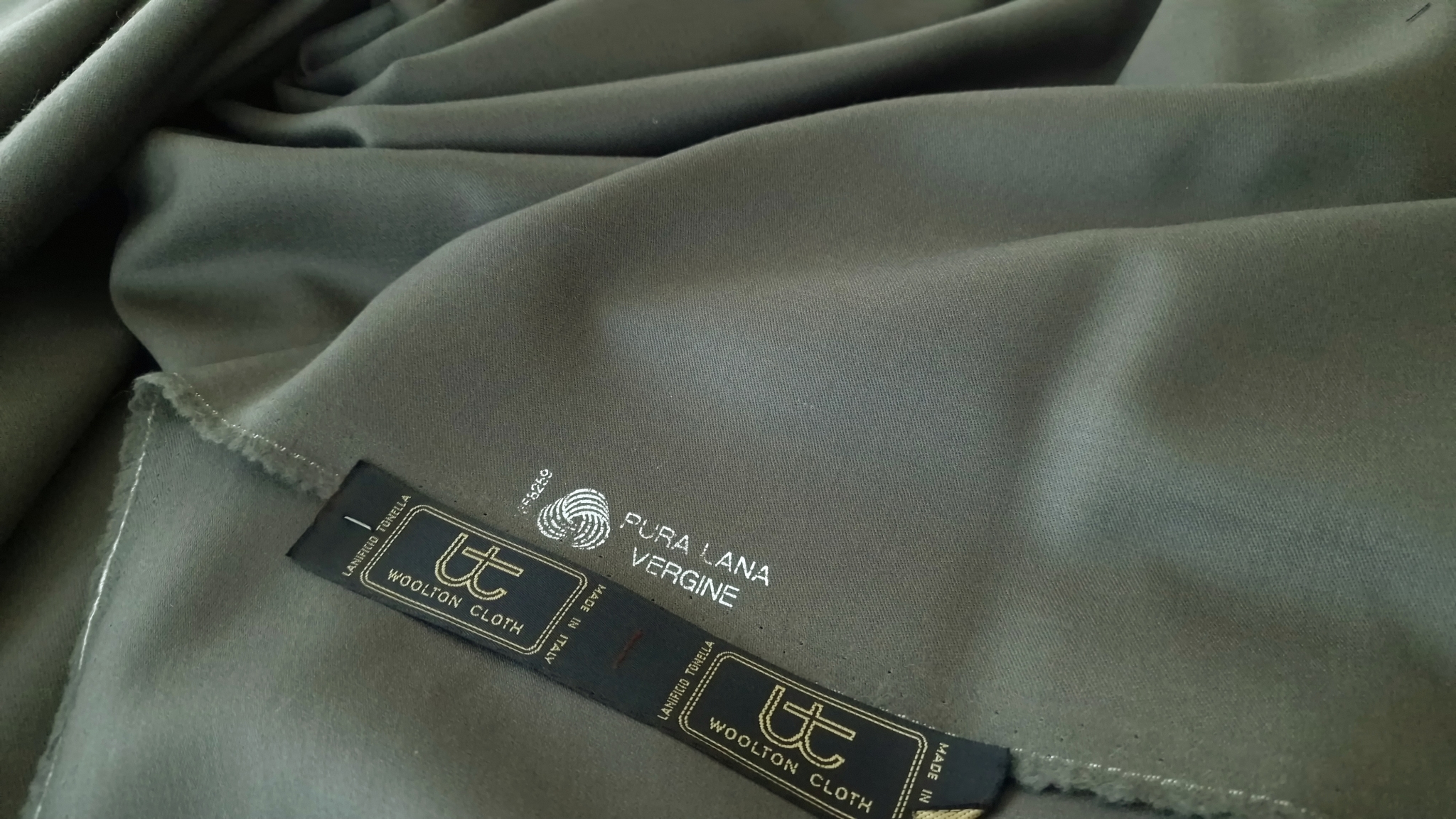 Stofa de costum verde militar