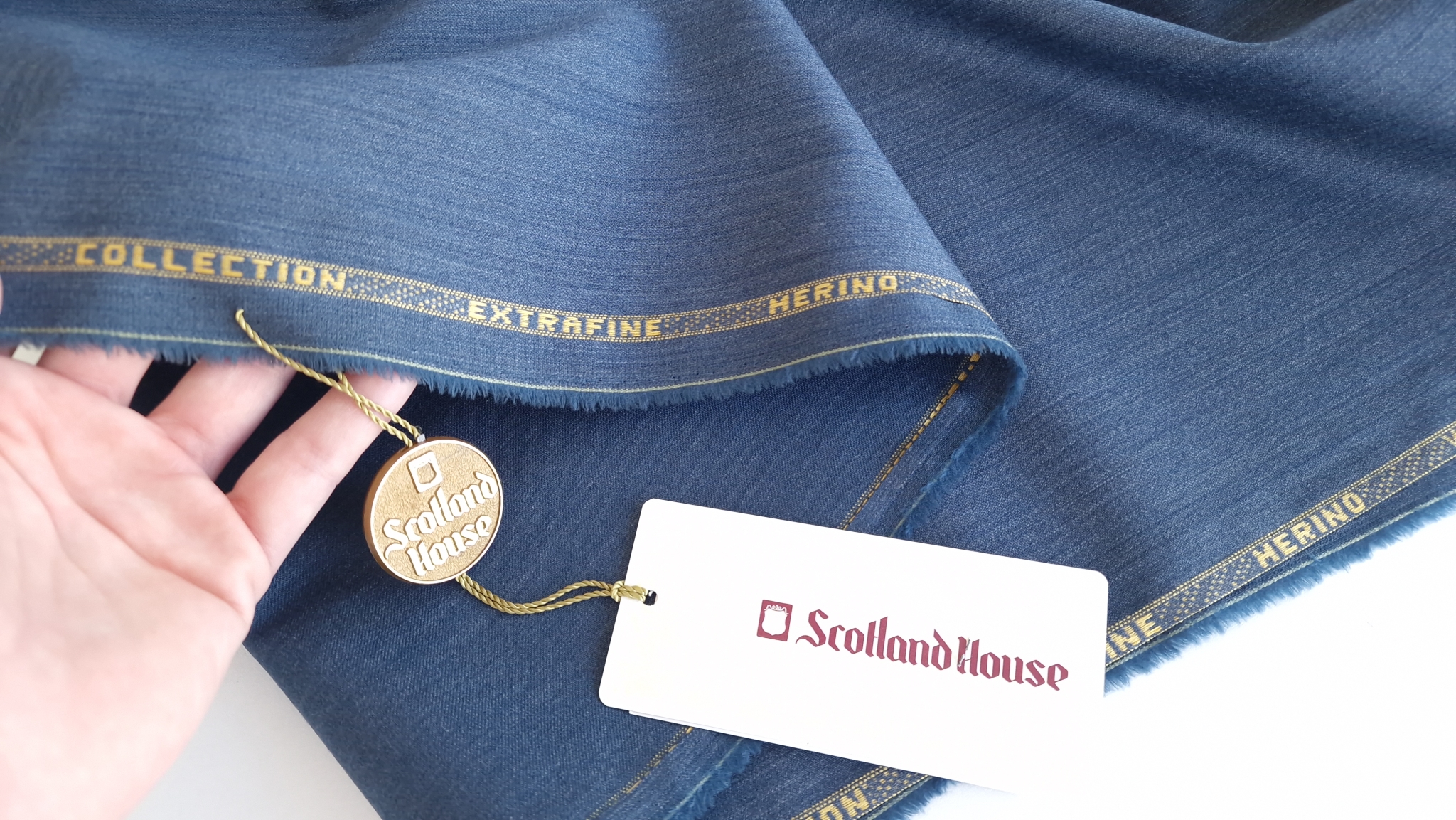 Stofa de costum din lana merino