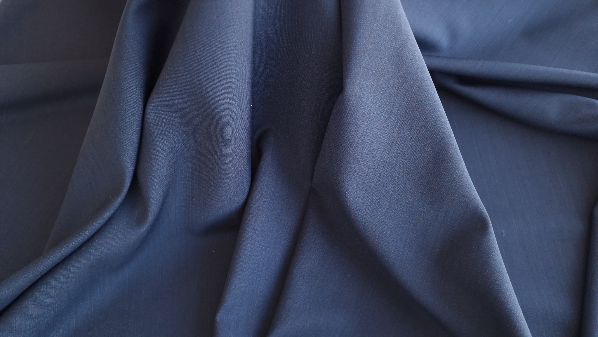 Stofa de costum din lana virgina cu elastan