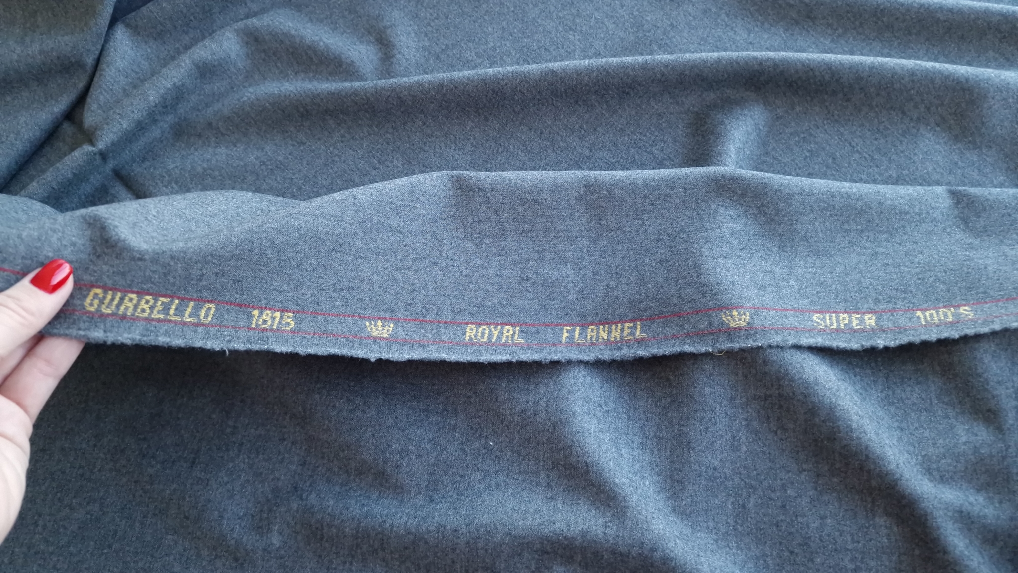 Stofa gri din lana virgina cu elastan