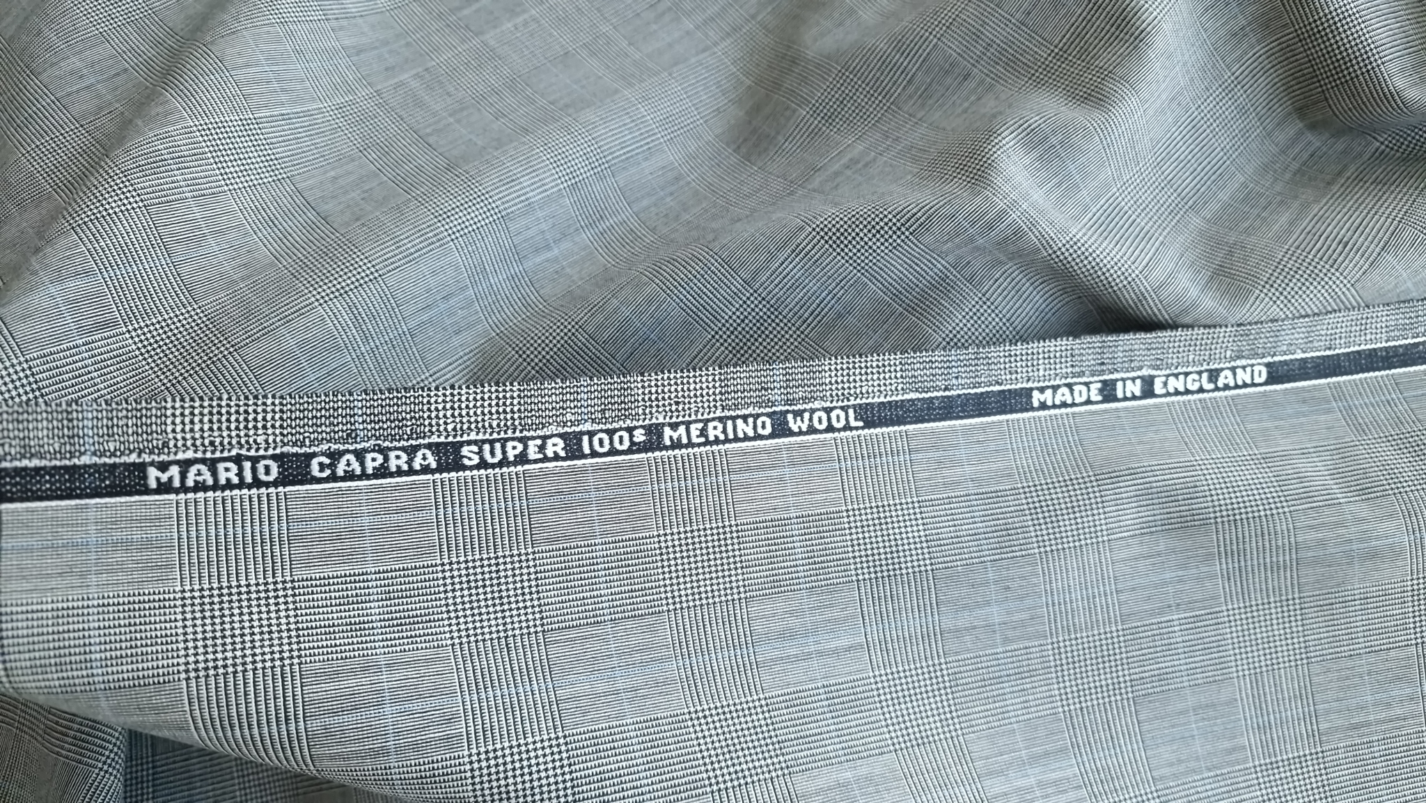 Stofa costum din lana MERINO Super 100's