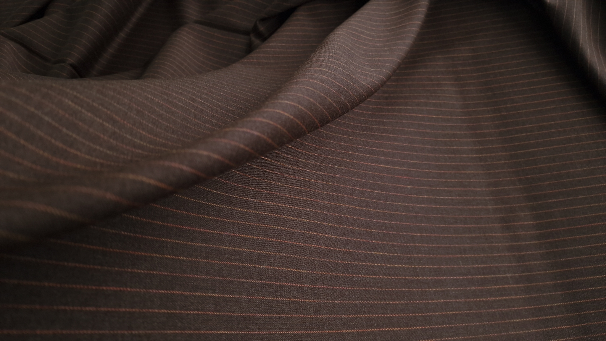 Stofa elastica din lana virgina