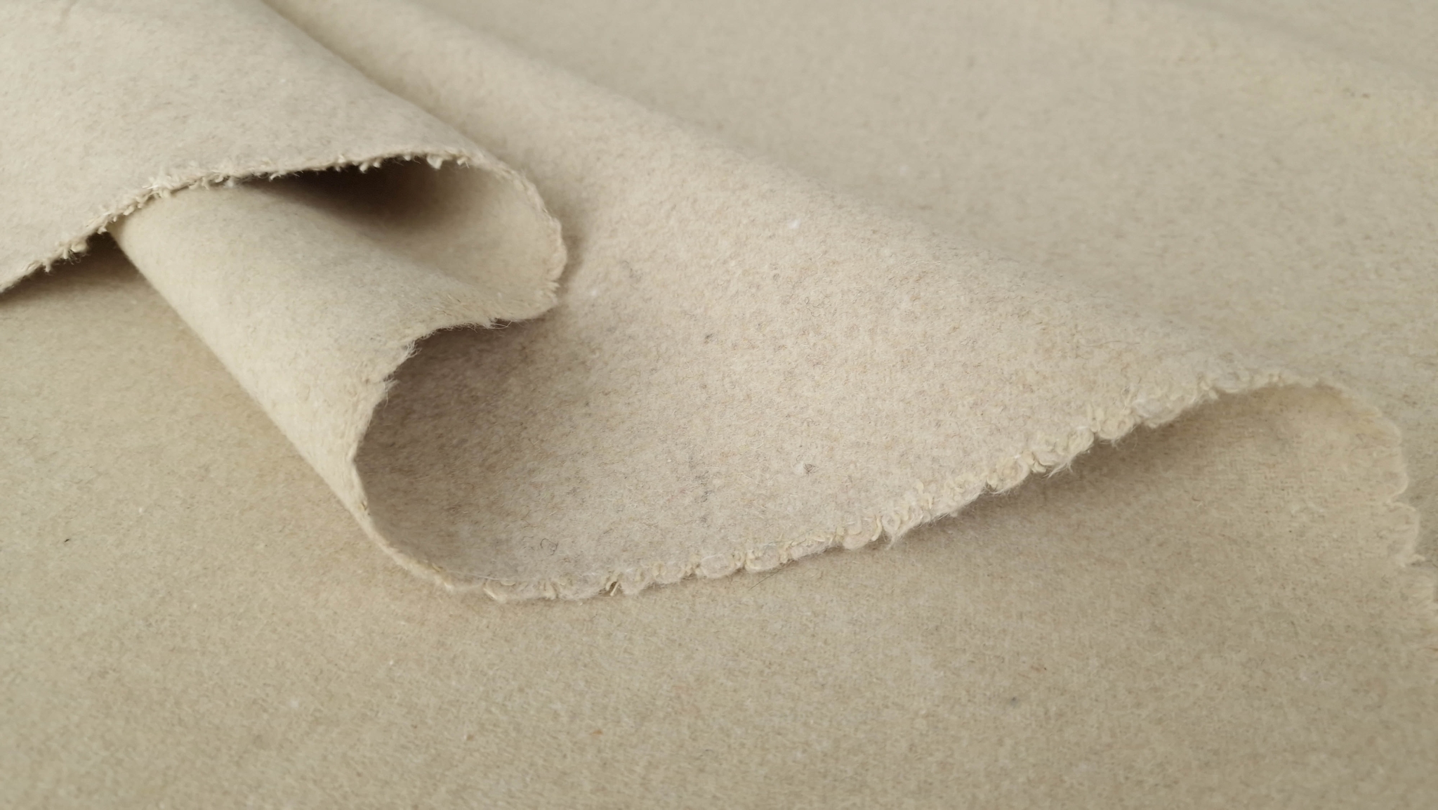 Stofa dubla nude nisipiu cu lana pentru palton - imagine 4