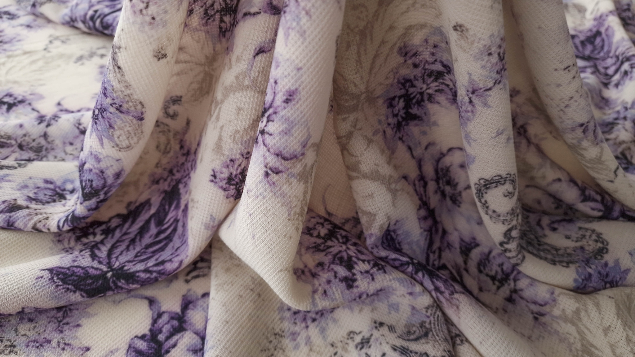 Tesatura Armani din lana imprimata - imagine 5