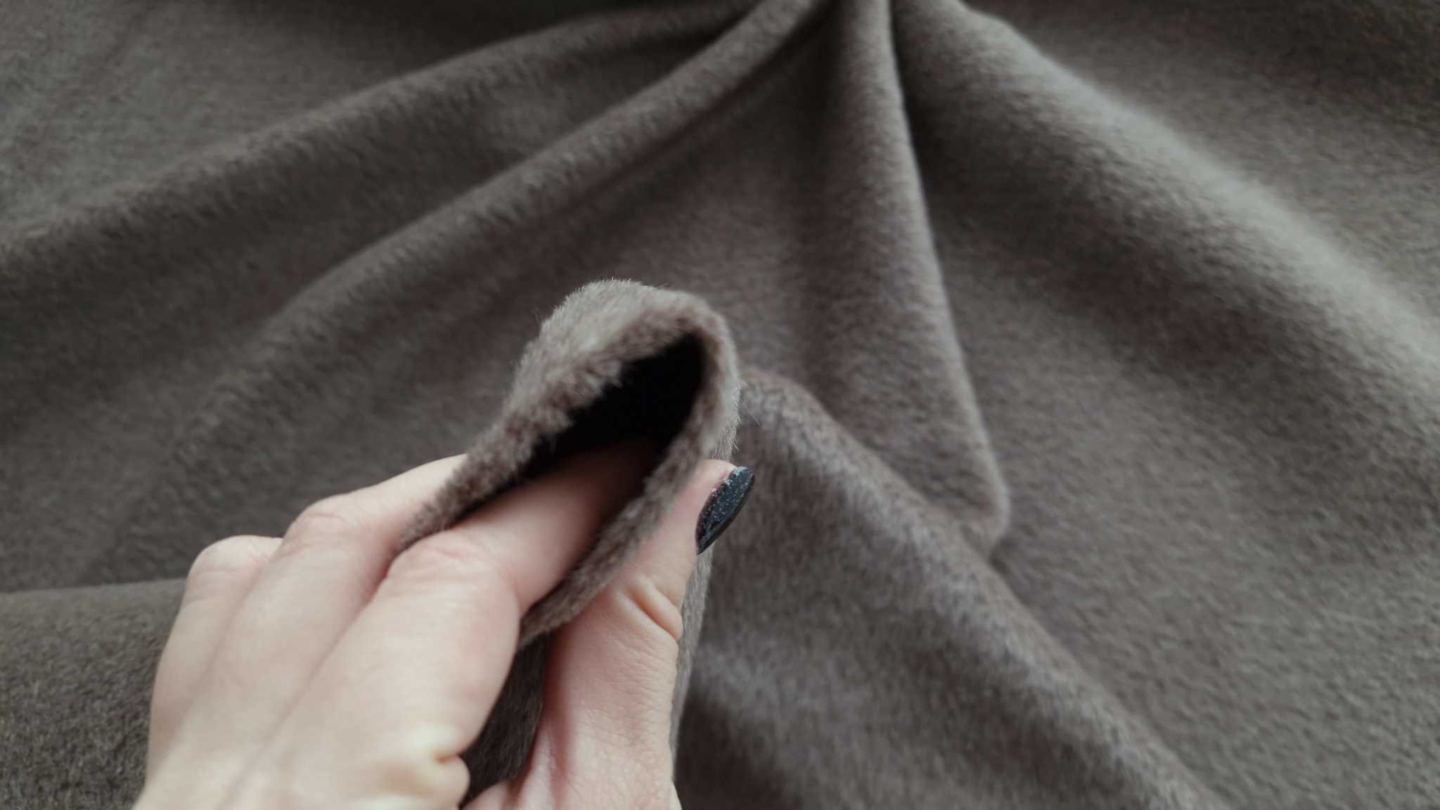 Stofa grej cu alpaca si lana - imagine 3