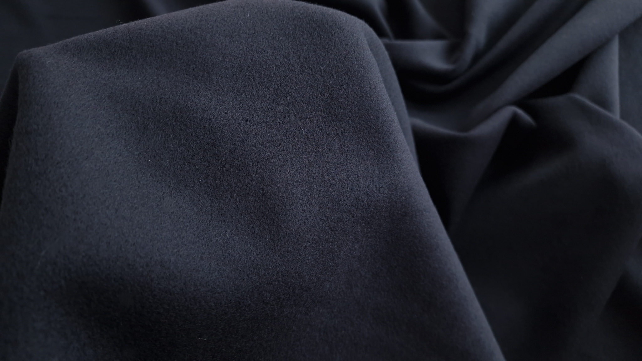 Stofa neagra pentru palton lana si casmir - imagine 2