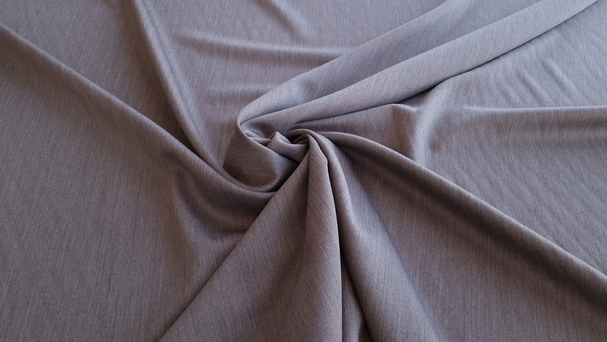 dddprod-stofa-lana-virgina-maro (4)