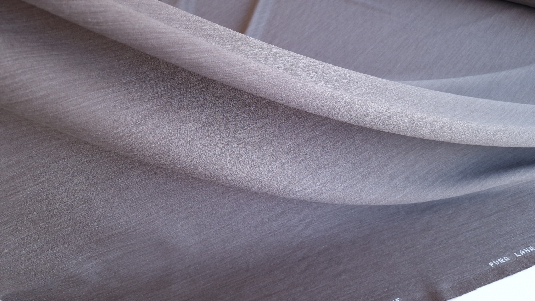 dddprod-stofa-lana-virgina-maro (6)