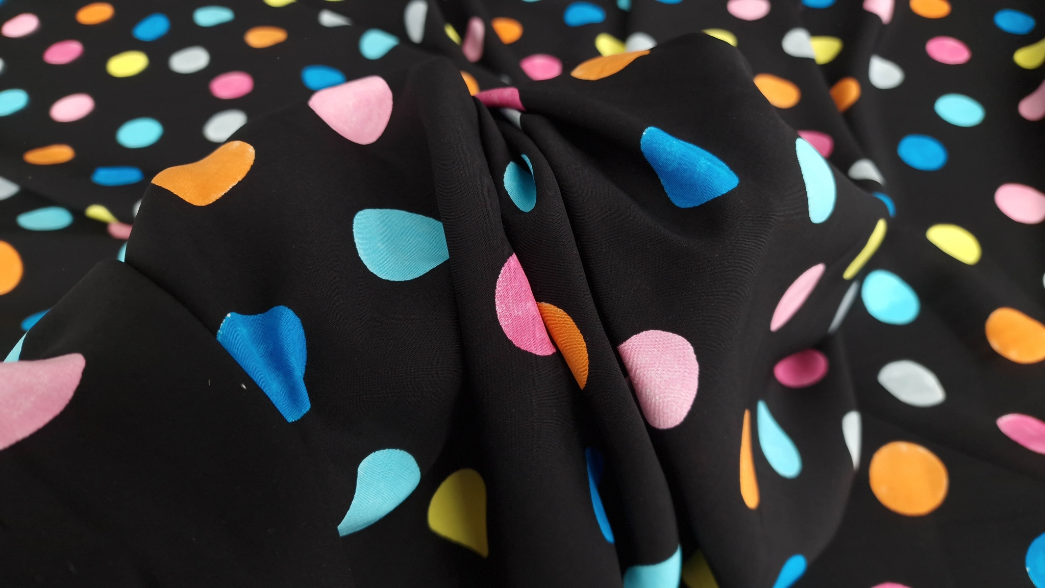 Satin mat din vascoza Happy Dots - imagine 2