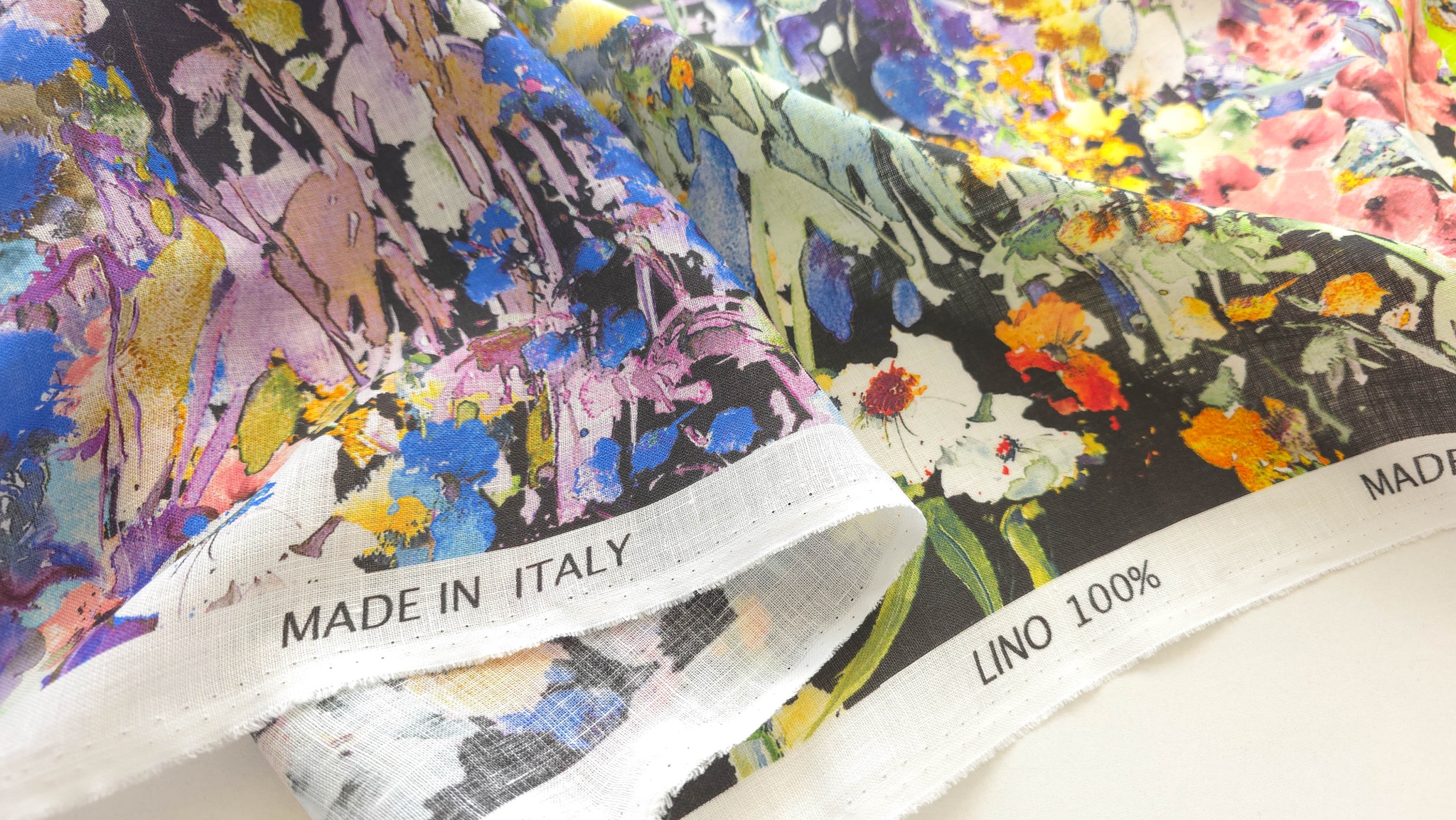 Tesatura din IN Floral Art Print