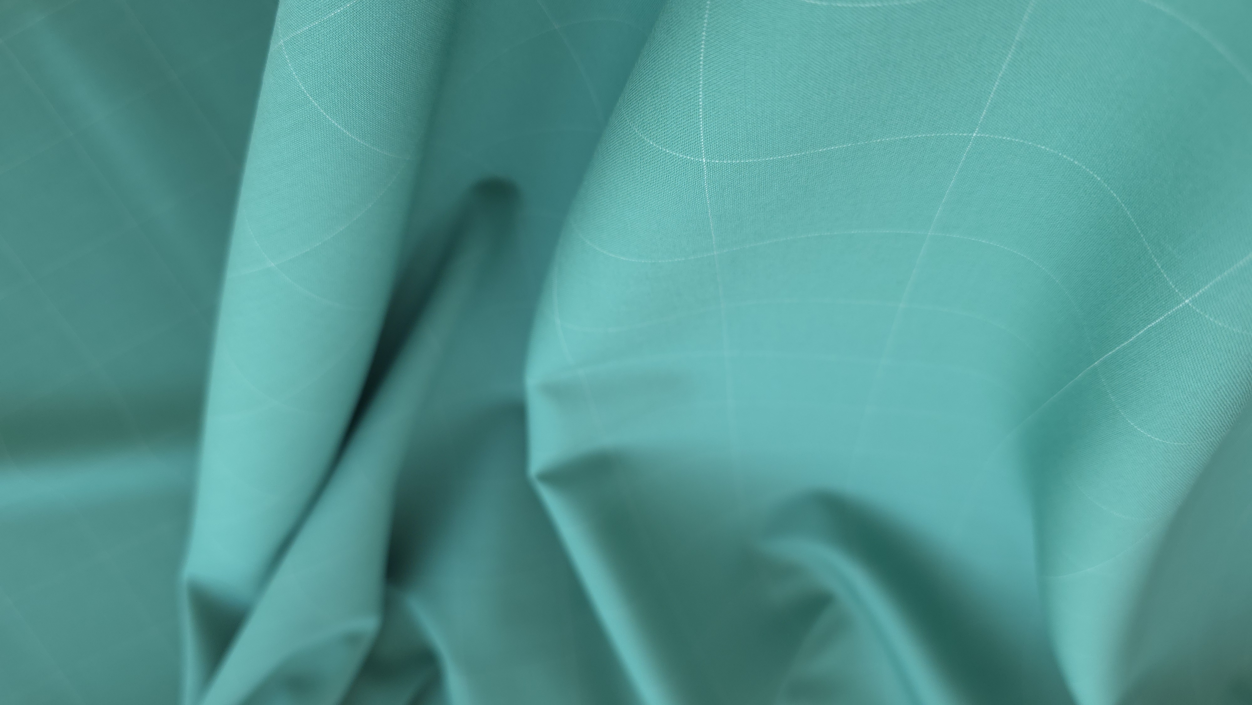 stofa subtire cu carouri discrete (6)